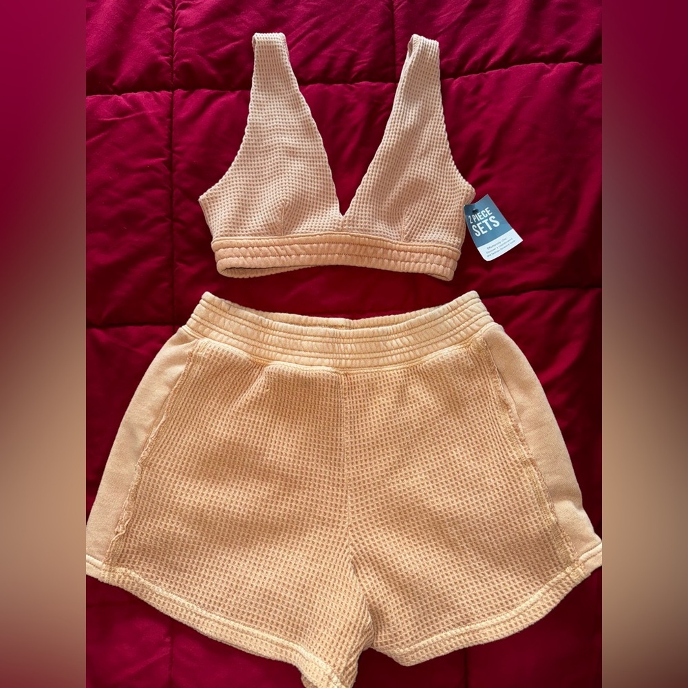 Aerie Tan High Waist Shorts Comfort & matching crop top outfit two piece set